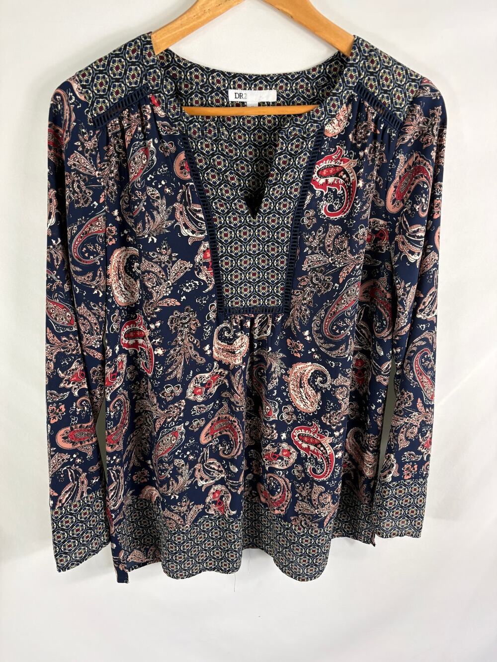 Dr2 Paisley Print V Neck boho Long Sleeve flowy Blouse Size Medium